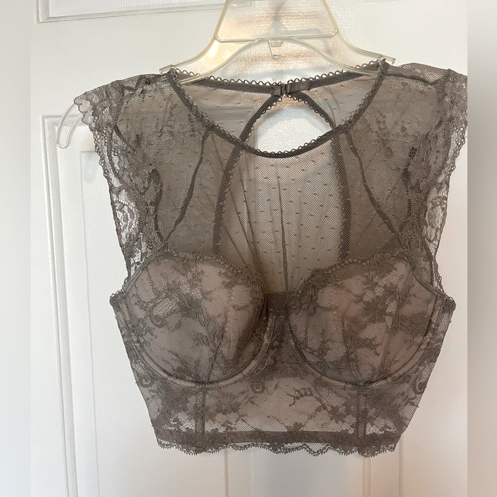 Victoria secret 36D bra